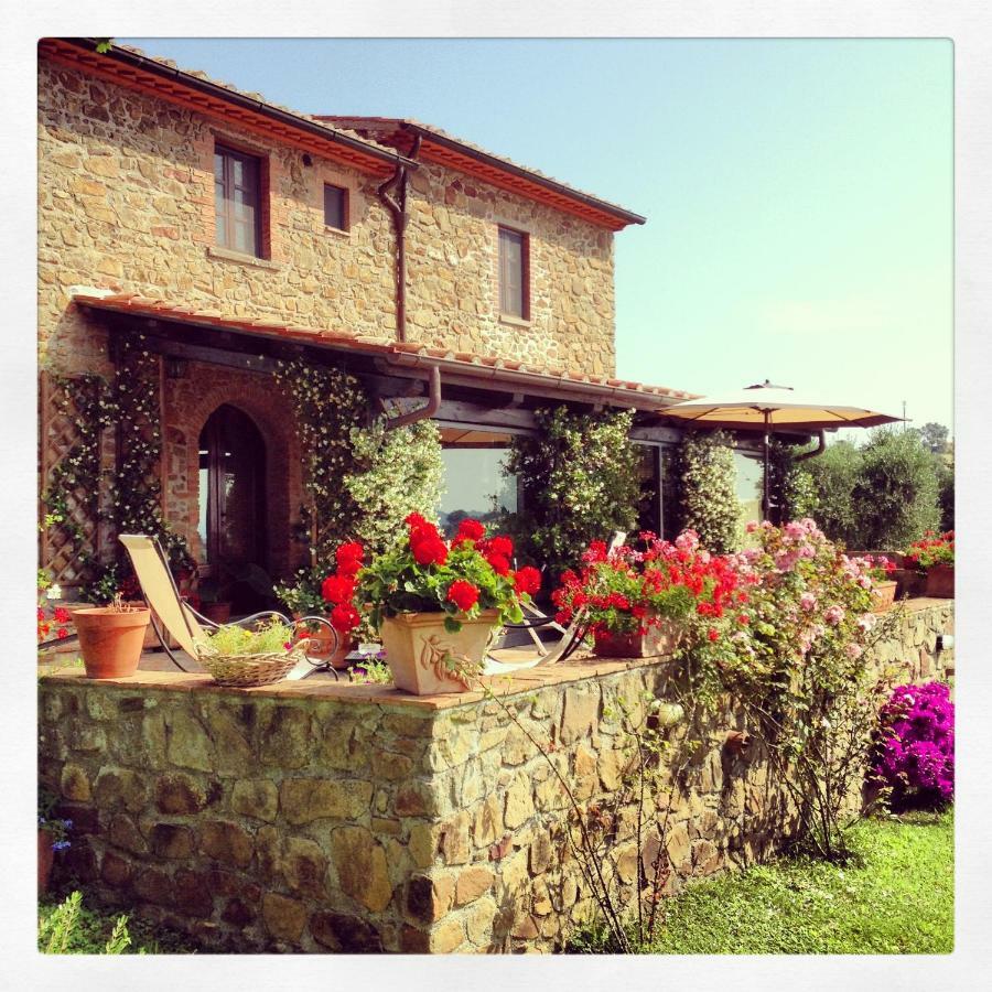 Casale Giacomini Bed and Breakfast Manciano Εξωτερικό φωτογραφία