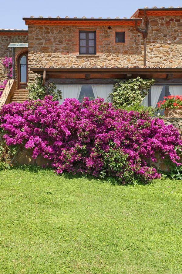 Casale Giacomini Bed and Breakfast Manciano Εξωτερικό φωτογραφία