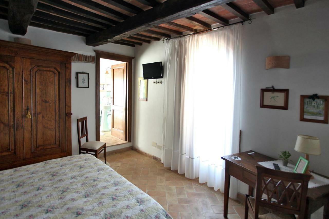 Casale Giacomini Bed and Breakfast Manciano Εξωτερικό φωτογραφία